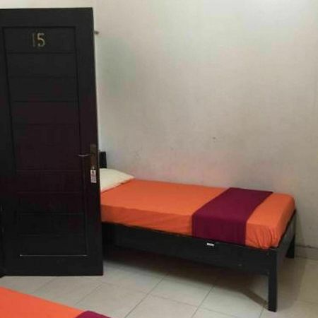 Hotel Serasi Syariah Tangerang Exterior foto